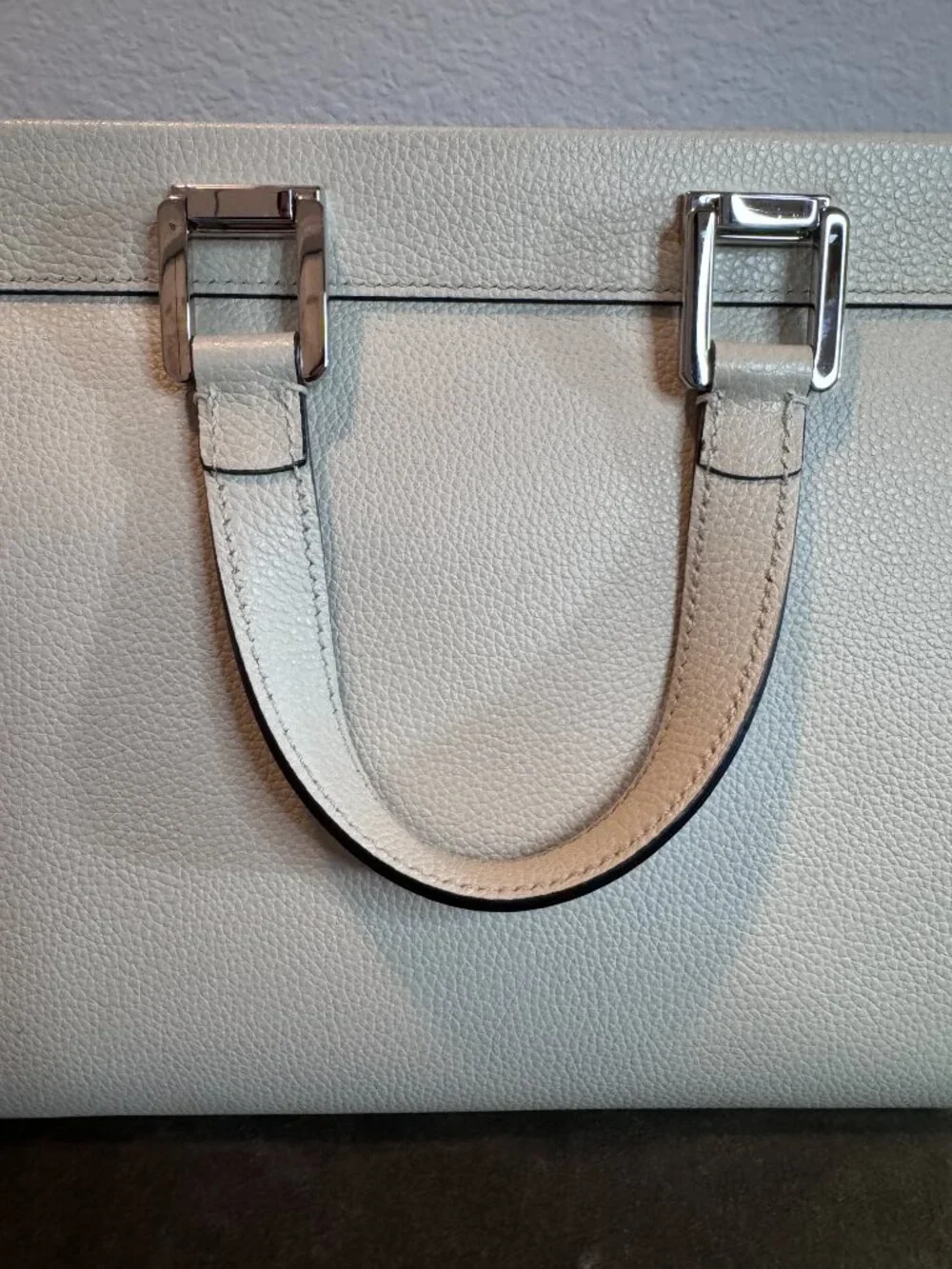 Gucci Zumi White Leather Top Handle Bag Crossbody